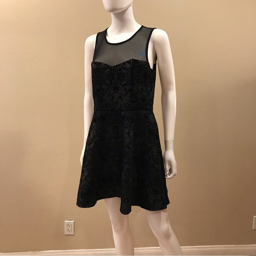 Three Pink Hearts Black Silver Formal Dress Size XL Juniors Sleeveless Fit Flare